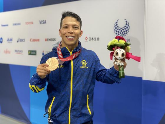 Nelson Crispín obtiene su tercera medalla en los Paralímpicos 