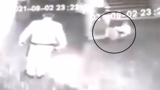 Vigilante de la Alcaldía de Armenia fue atacado por "un fantasma" Vigilante de la Alcaldía de Armenia fue atacado por "un fantasma"