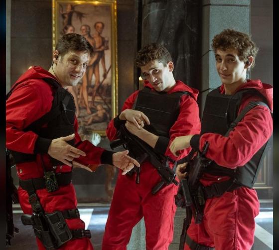 IG @lacasadepapel IG @lacasadepapel