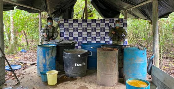 Destruyen 36 laboratorios para procesar coca en la Amazonía Destruyen 36 laboratorios para procesar coca en la Amazonía