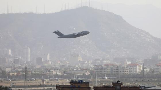 Atentado en Aeropuerto de Kabul. 