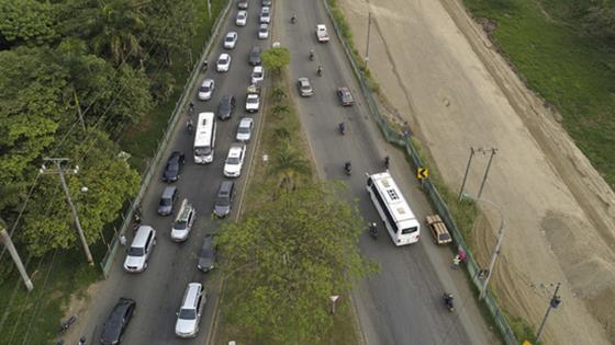 cierre en la vía Cali - Jamundí cierre en la vía Cali - Jamundí
