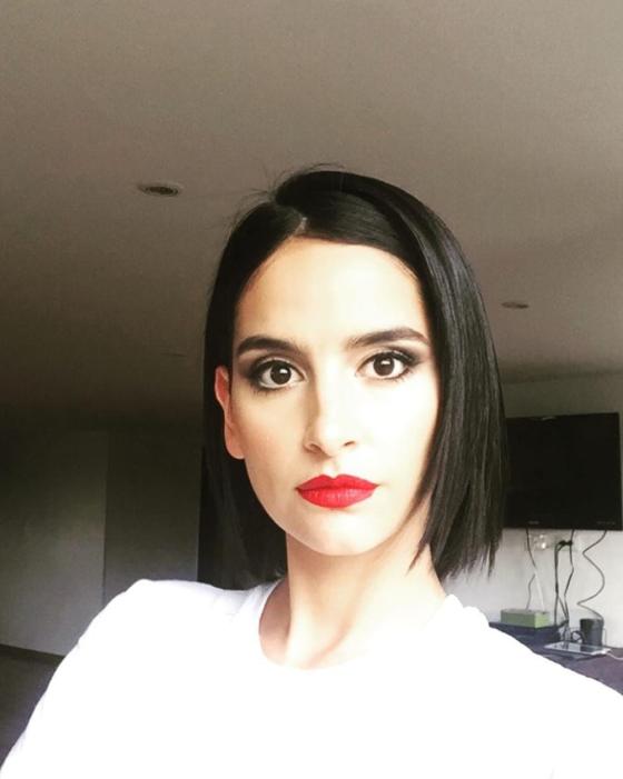 IG @dianahoyosmusic IG @dianahoyosmusic
