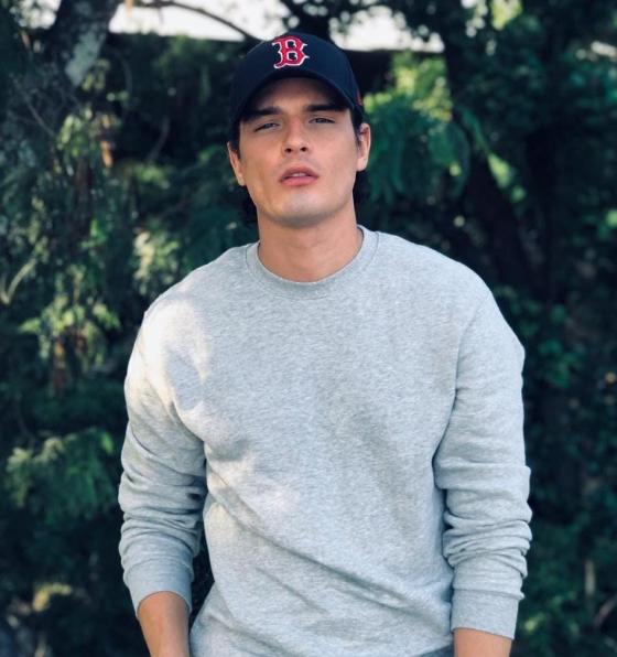 IG @eduardoperezactor IG @eduardoperezactor