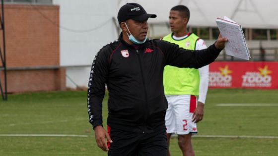 Harold Rivera sigue en la cuerda floja con ​Santa Fe