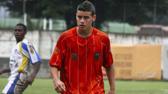 El primer equipo que creyó en él fue el Envigado FC. James en el Envigado.
