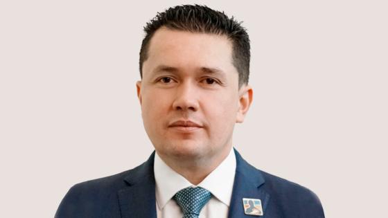 Edwin Ballesteros renuncia a su curul en medio de investigación Edwin Ballesteros renuncia a su curul en medio de investigación