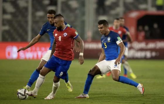 La "amenaza" de Arturo Vidal en el partido de Colombia vs. Chile