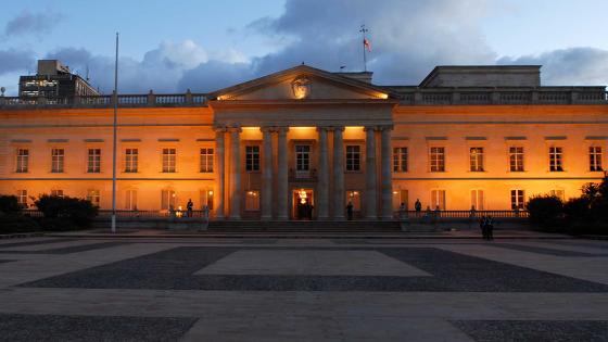Se suprimirán tres consejerías presidenciales para ahorrar dinero Se suprimirán tres consejerías presidenciales para ahorrar dinero