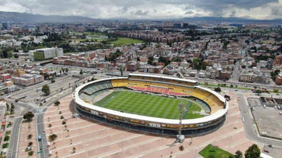 Regreso de hinchas al estadio