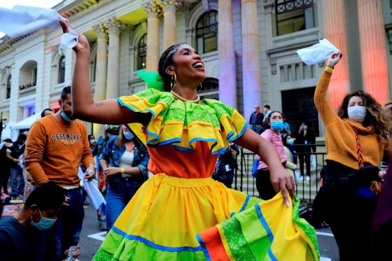 Antigua zona de drogas en Bogotá vibra con el sabor del Petronio Álvarez