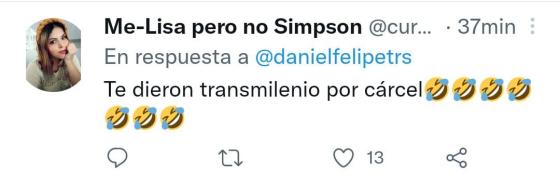 Reacción de usuarios en Twitter Reacción de usuarios en Twitter