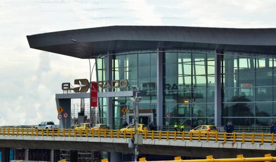 Retrasos en el aeropuerto El Dorado Retrasos en el aeropuerto El Dorado