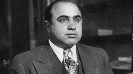 Subastan pertenencias de Al Capone