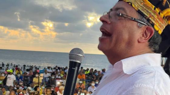 Gustavo Petro en una manifestación política en la Boquilla, en Cartagena. Gustavo Petro.