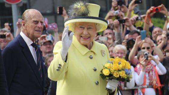 Reina Isabel II hospitalizada.