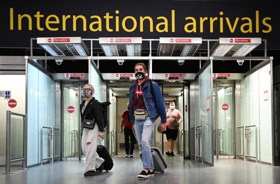 Reino Unido retira oficialmente a todos los países de su lista roja. Reino Unido.