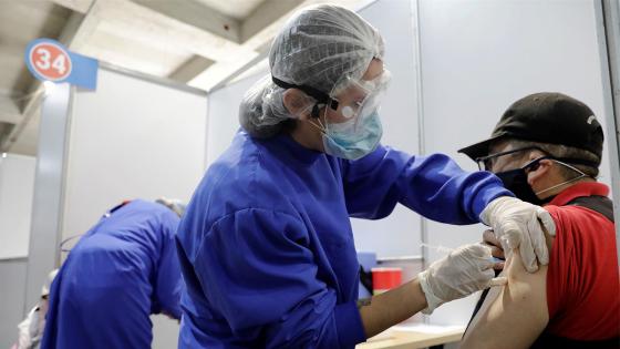 Más de 20 millones de colombianos ya están completamente inmunizados