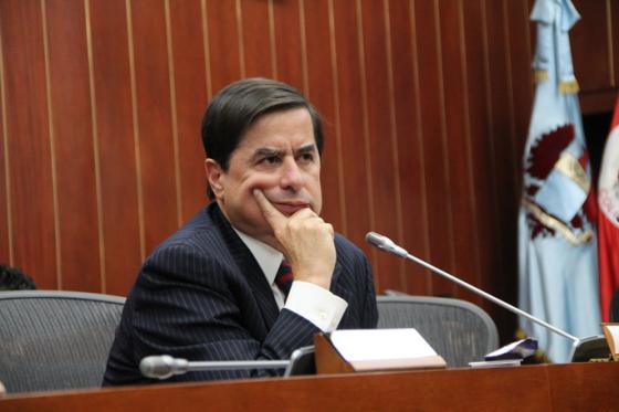 Juan Fernando Cristo propone cónclave de centro para lograr acuerdos Juan Fernando Cristo propone cónclave de centro para lograr acuerdos