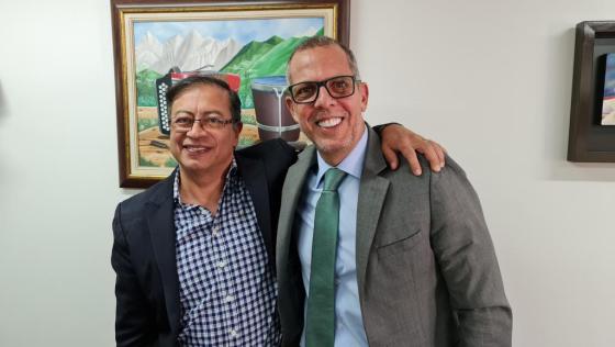 "Cabal y 'Fico' representan sangre": nuevo precandidato del Pacto Histórico "Cabal y 'Fico' representan sangre": nuevo precandidato del Pacto Histórico