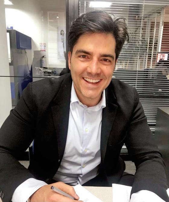 Instagram - @ernestocalzadillaoficial Instagram - @ernestocalzadillaoficial
