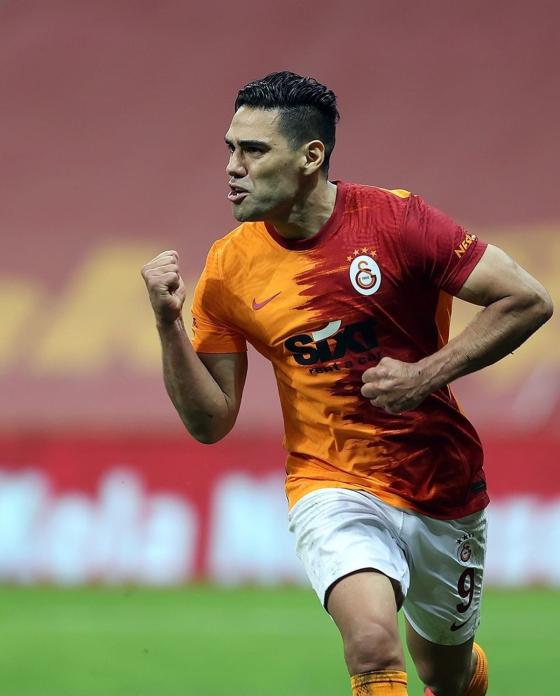 Falcao en el galatasaray Falcao en el galatasaray