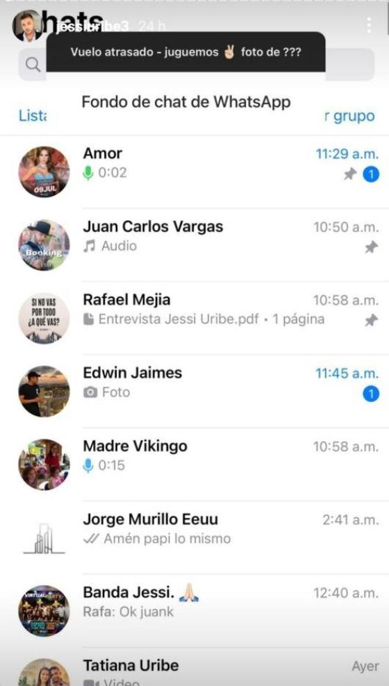 Jessi Uribe muestra cómo tiene guardada a Paola Jara en su celular 
