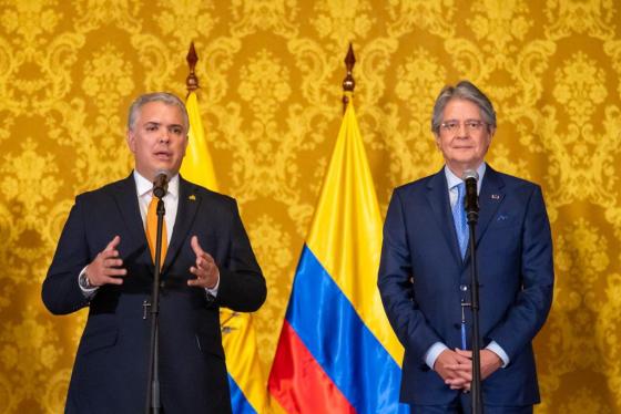 Colombia reabre frontera con Ecuador