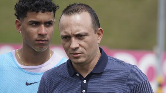 ¿Hay candidatos para reemplazar a Alejandro Restrepo en Atlético Nacional? ¿Hay candidatos para reemplazar a Alejandro Restrepo en Atlético Nacional?