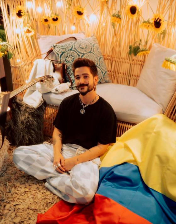 Instagram - @camilo Instagram - @camilo
