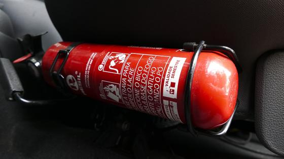 Tipos de extintores para carros y su uso 