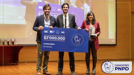 ganadores-primer-puesto-categorio-entrevista ganadores-primer-puesto-categorio-entrevista