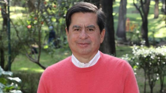 Juan Fernando Cristo se baja de su campaña a la Presidencia Juan Fernando Cristo se baja de su campaña a la Presidencia