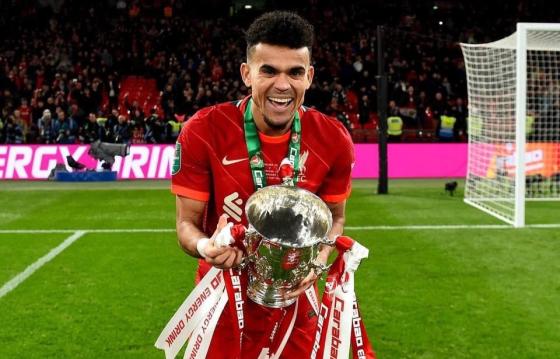El baile de Luis Díaz al ser campeón con el Liverpool El baile de Luis Díaz al ser campeón con el Liverpool