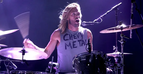 taylor-hawkins-baterista-foo-fighters. taylor-hawkins-baterista-foo-fighters.