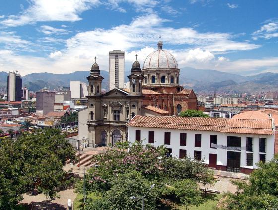 Iglesias más bonitas de Medellín Iglesias más bonitas de Medellín