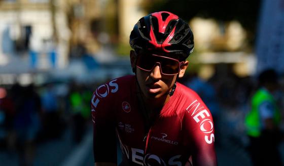 El trino sobre política por el que le llueven críticas a Egan Bernal