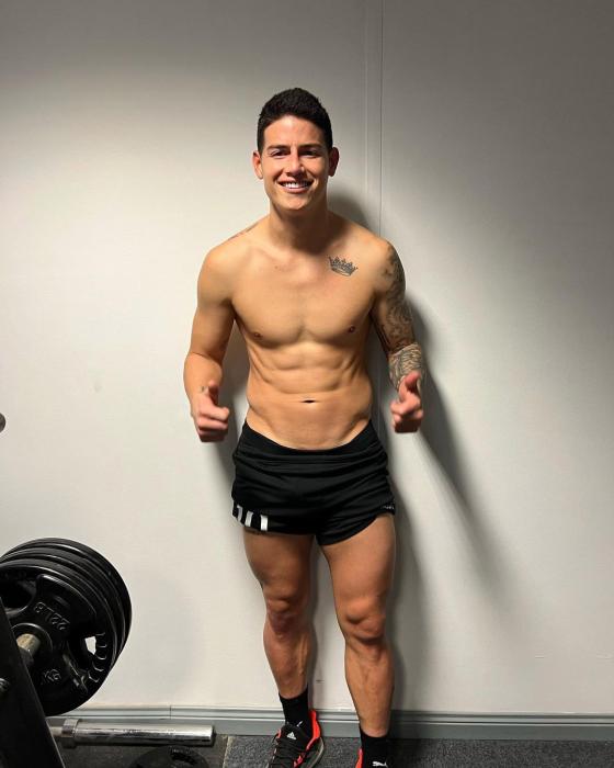@jamesrodriguez10 @jamesrodriguez10