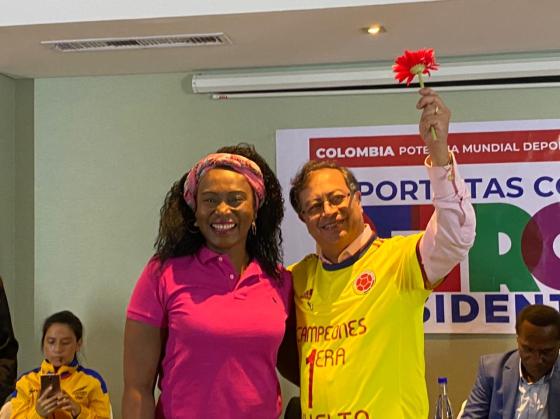 leyendas-del-deporte-se-unen-a-la-campana-de-gustavo-petro leyendas-del-deporte-se-unen-a-la-campana-de-gustavo-petro