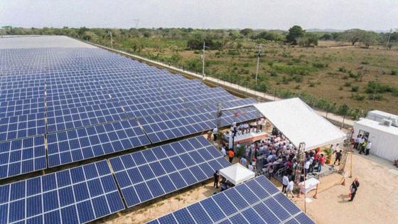 La-Loma-parque-solar La-Loma-parque-solar