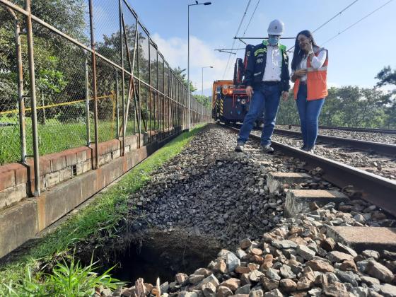 Crater Metro de Medellín noticias estaciones 