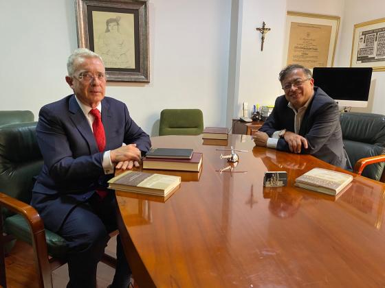 reunión Petro Uribe reunión Petro Uribe