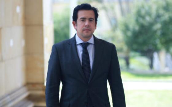 razones-renuncia-rodrigo-lara-al-senado razones-renuncia-rodrigo-lara-al-senado