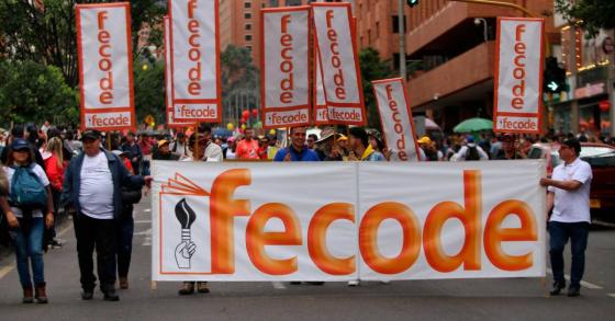 fecode-reclamo-gustavo-petro-equipo-empalme fecode-reclamo-gustavo-petro-equipo-empalme