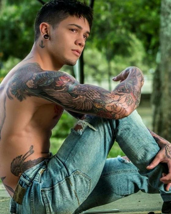 Yeferson Cossio Yeferson Cossio