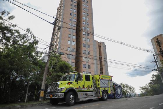 evacuación interclub noticias Medellín Coninental Towers 