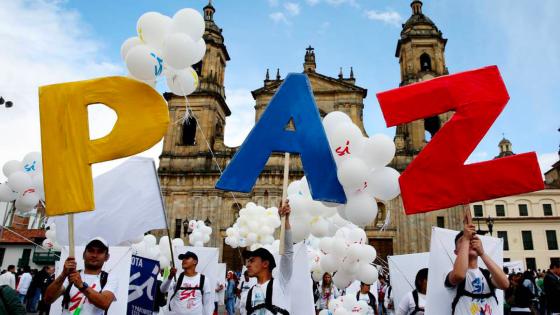 Jóvenes en Paz, programa Petro