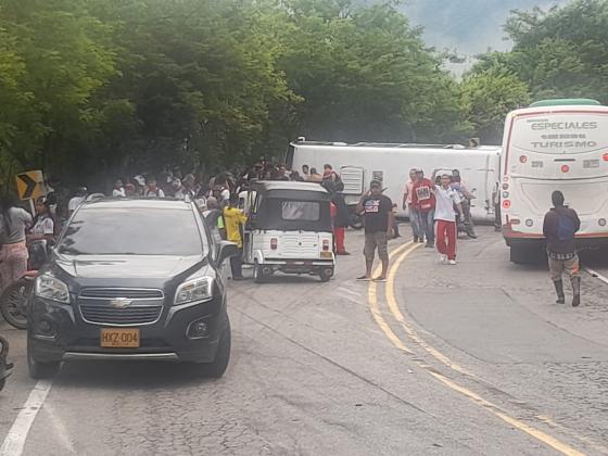 accidente Dabeiba niños bus escolar