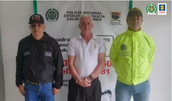 Calima Darien cuidador estadio niñas deportistas Calima Darien cuidador estadio niñas deportistas