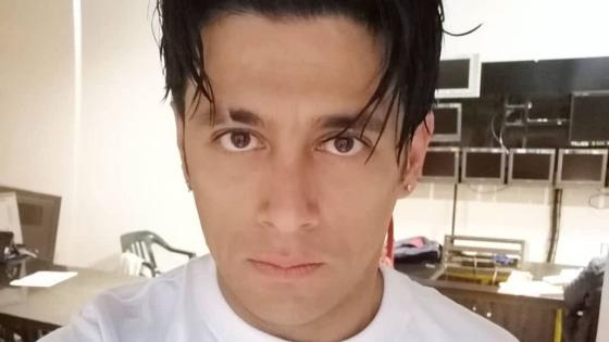 Santiago Alarcón es acosado por supuesto hijo Santiago Alarcón es acosado por supuesto hijo